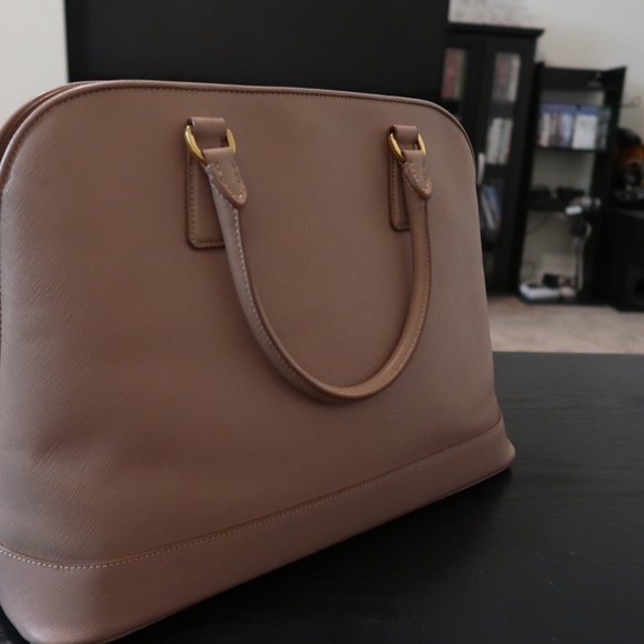 Prada Purse - Picture 2 of 6